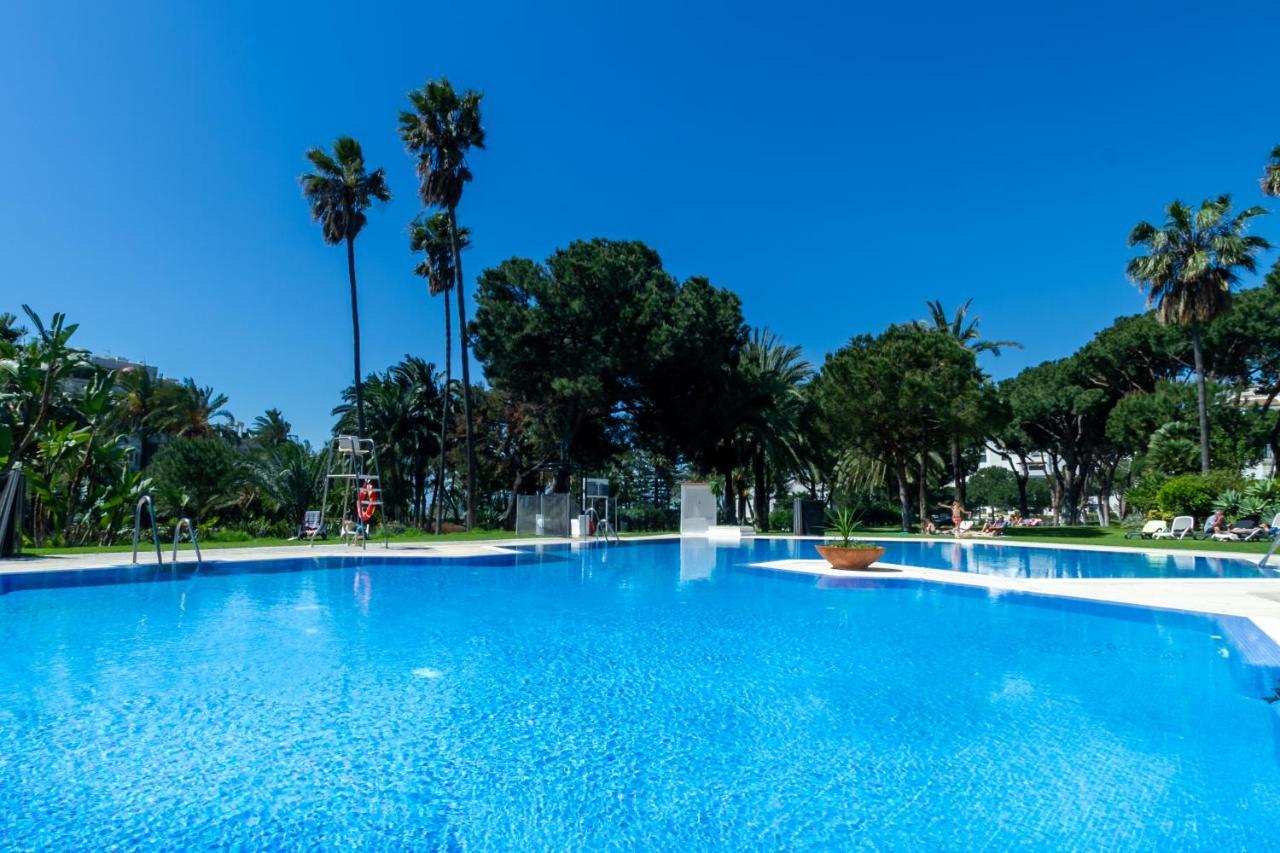Marbella Banus Suites - Bird Of Paradise Playas Del Duque Banus Suite Apartment Dış mekan fotoğraf