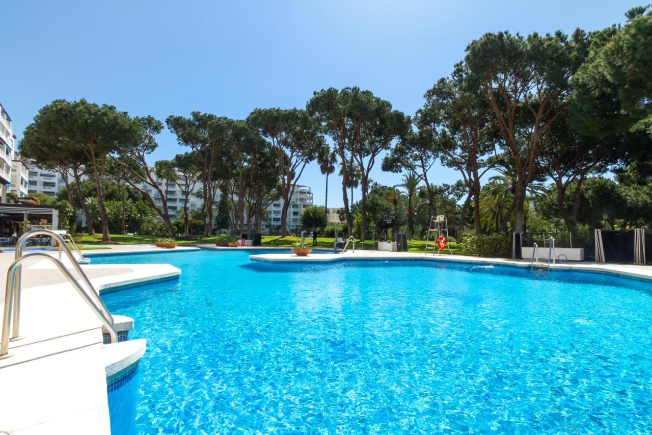 Marbella Banus Suites - Bird Of Paradise Playas Del Duque Banus Suite Apartment Dış mekan fotoğraf